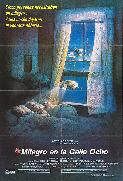 Batteries Not Included (Spanish)